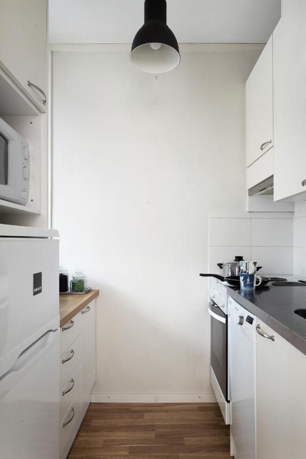 Trendy Nordic Studio By Tram Stop Helsinki Luaran gambar